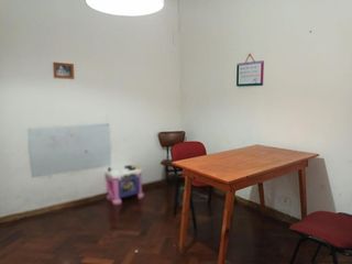 Foto 13 de Alquiler Comercial Ramos Mejia Casa 5 ambientes