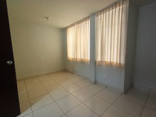 Foto 2 de OPORTUNIDAD UNICA- DEPARTAMENTO EN PRIMER PISO