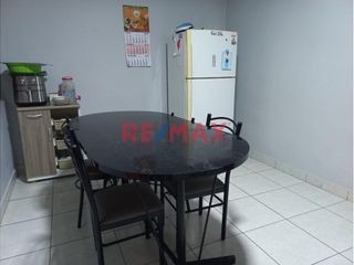 Foto 4 de Se Vende Amplia Casa En Los Olivos