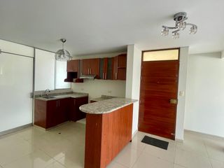 Foto 4 de VENDO DEPARTAMENTO EN URB SOLAR DEL BOSQUE - JLBR