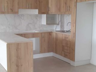 Foto 1 de Departamento en Venta al Norte de Quito Mastodontes