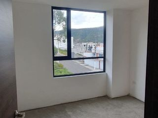 Foto 4 de Departamento en Venta al Norte de Quito Mastodontes