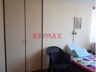 Foto 2 de Venta De Bonito Departamento En Urb Los Cipreces - Lima