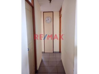 Foto 6 de Venta De Bonito Departamento En Urb Los Cipreces - Lima