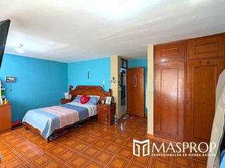 Foto 13 de Espaciosa Casa de 2 Niveles en Alfonso Ugarte III Etapa, Tacna