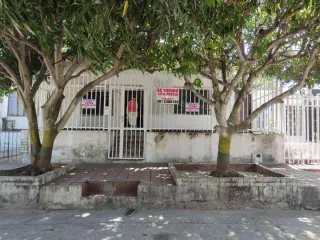 Foto 1 de VENDO AMPLIA CASA EN EL BARRIO OLAYA