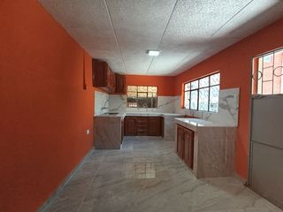 Foto 1 de DEPARTAMENTO EN RENTA EN EL CENTRO DE CUENCA