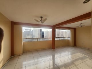 Foto 2 de VENTA DEPARTAMENTO - COMAS (URB. BELLO HORIZONTE)