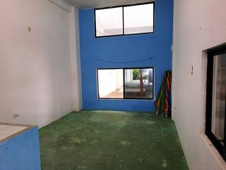 Foto 12 de SE VENDE CASA DE 3 DEPARMENTOS,  FRENTE A LA PLAYA ATACAMES – ESMERLDAS - ECUADOR
