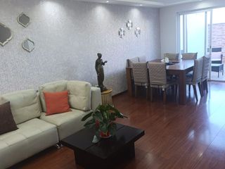 Foto 1 de Hermosa Casa en Venta por Solca - Santa Lucia