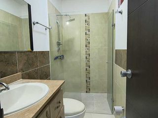 Foto 5 de ALQUILO EXCELENTE CASA AMPLIA EN EL BARRIO VALLE DE LILI - SECTOR MACUIRA