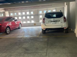 Foto 21 de ALQUILO AMPLIA Y UBICADISIMA OFICINA EN EL CENTRO COMERCIAL CHACARILLA