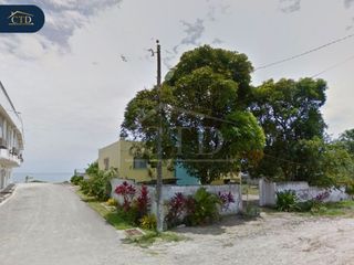 Foto 2 de Vendo casa en primera linea de playa Tonsupa