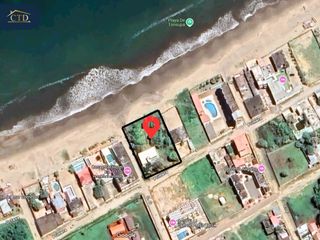 Foto 17 de Vendo casa en primera linea de playa Tonsupa
