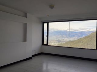 Foto 16 de Renta de departamento sector González Suárez, centro norte, seguridad 24/7.