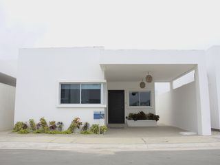Foto 1 de ESPECTACULAR CASA MODELO PELICANO
