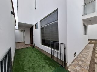 Foto 3 de HERMOSA CASA EN VENTA EN RESIDENCIAL LAS VIÑAS DE POCOLLAY- TACNA