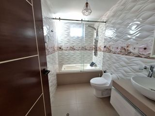Foto 17 de HERMOSA CASA EN VENTA EN RESIDENCIAL LAS VIÑAS DE POCOLLAY- TACNA