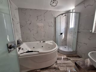 Foto 18 de HERMOSA CASA EN VENTA EN RESIDENCIAL LAS VIÑAS DE POCOLLAY- TACNA