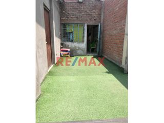 Foto 8 de Venta De Local En La Av. Wiesse Paradero 7 De Mariscal Caceres En Sjl