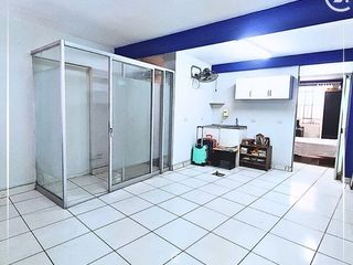 Foto 4 de PROPIEDAD COMERCIAL EN VENTA – AV. JORGE BASADRE, MEDIA CUADRA DE UTP TACNA