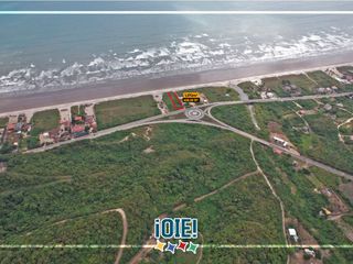 Foto 3 de En venta: Lote frente al mar en Canoa, Manabi
