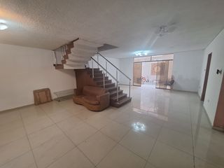 Foto 1 de **¡VENTA EXCLUSIVA! HERMOSA CASA EN URB. SANTA CATALINA – LA VICTORIA 🏡✨**
