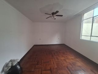 Foto 10 de **¡VENTA EXCLUSIVA! HERMOSA CASA EN URB. SANTA CATALINA – LA VICTORIA 🏡✨**