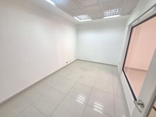 Foto 7 de SE ARRIENDA LINDA OFICINA DE 80M2 CON VARIOS AMBIENTES REPÚBLICA DEL SALVADOR.