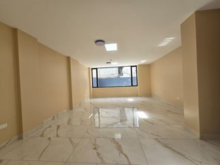 Foto 2 de Venta Local u oficina interior en PB, calle La Razón entre el Mercurio y El Comercio, 42.26 M2 útil más un parqueadero  $69.500