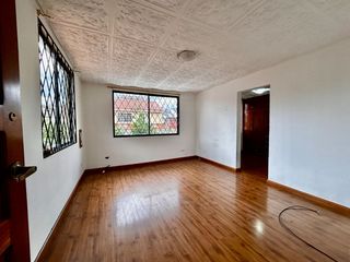 Foto 9 de Casa de venta en la primero de mayo con consultorio