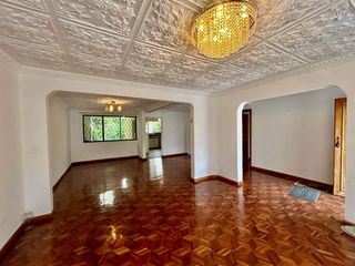 Foto 17 de Casa de venta en la primero de mayo con consultorio