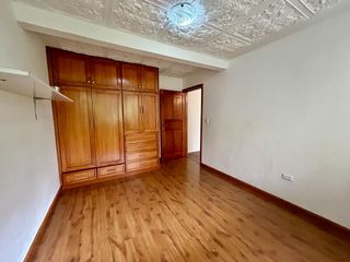 Foto 18 de Casa de venta en la primero de mayo con consultorio