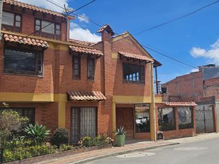 Foto 16 de Venta  de excelente casa remodelada  en Cota Cundinamarca,sector Pueblo Viejo .