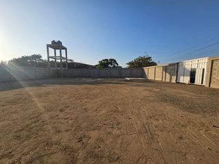 Foto 4 de ¡Terreno Industrial Cercado En Fundo Larrea, Moche – Ideal Para Almacenes Y Empresas Industriales! (AIPANAQUE)