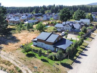 Foto 1 de COMPLEJO DE 4 DUPLEX - ENTREPINOS - BARILOCHE