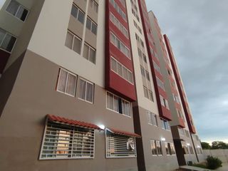 Foto 2 de Alquiler De Dpto. Con Ascensor En 5To Piso Condominio Oasis De Piura // ID: 1125052