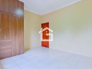 Foto 13 de Casa Con Piscina En Venta en El Cambio, Provincia de El Oro