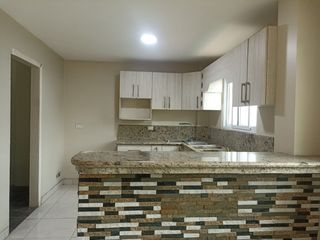 Foto 5 de EN VENTA CASA MÁS DEPARTAMENTO CUMBRES- CEIBOS