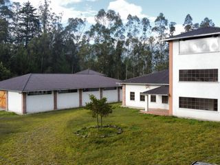 Foto 1 de VENDO QUINTA EN MACHACHI - HUALILAGUA