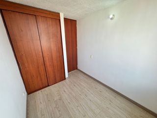 Foto 6 de SE VENDE APARTAMENTO EN GRAN GRANADA