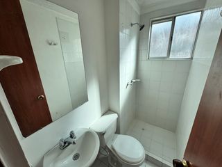 Foto 2 de SE VENDE APARTAMENTO EN GRAN GRANADA