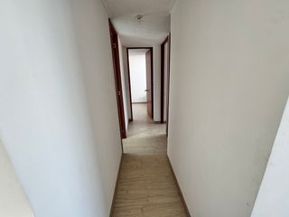 Foto 3 de SE VENDE APARTAMENTO EN GRAN GRANADA