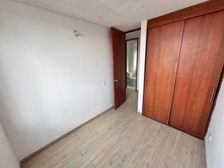 Foto 4 de SE VENDE APARTAMENTO EN GRAN GRANADA