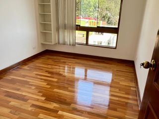Foto 4 de DUPLEX OCASION -MONTERRICO CERCA AV. PRIMAVERA-UPC-ESAN