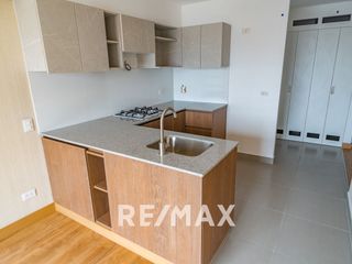 Foto 3 de VENTA DE DEPARTAMENTO DE ESTRENO EN AV CANADA