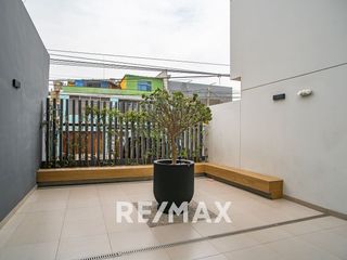 Foto 22 de VENTA DE DEPARTAMENTO DE ESTRENO EN AV CANADA
