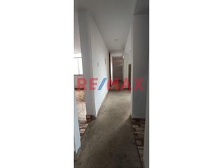 Foto 8 de Venta De Departamento En San Martín De Porres: 5 Dormitorios, Cerca A Transporte Y Servicios
