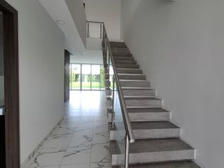 Foto 1 de Isla Mocoli, Renta de casa 3 dormitorios Sin muebles