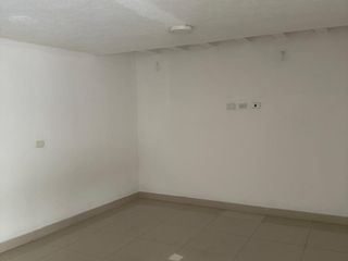 Foto 4 de LOCAL COMERCIAL AVENIDAD CERO